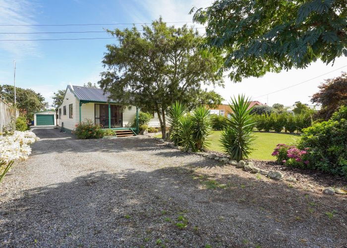  at 66 School Road, Te Horo