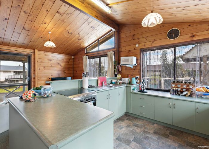  at 2 Keven Road, Pukekohe