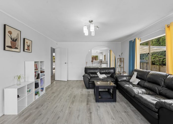  at 2 Anna Watson Road, Half Moon Bay, Manukau City, Auckland