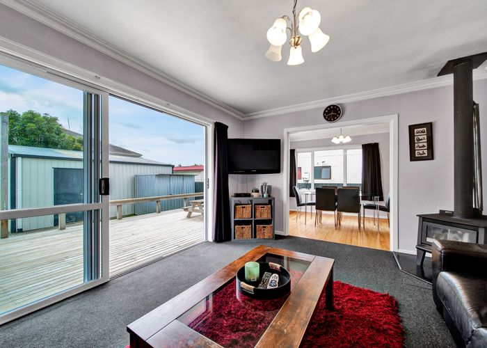  at 17 Hunter Street, Normanby, Hawera