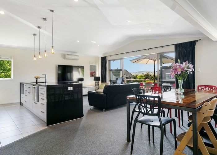  at 3/17 Tremaine Avenue, Two Mile Bay, Taupo