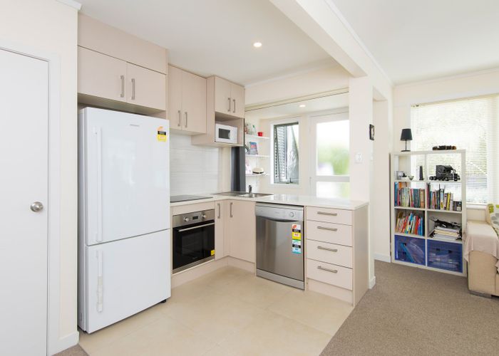  at 1/14 Poronui Street, Mount Eden, Auckland