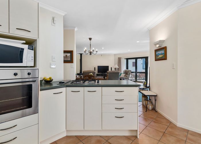 at 21 Hoyte Place, Pukehangi, Rotorua