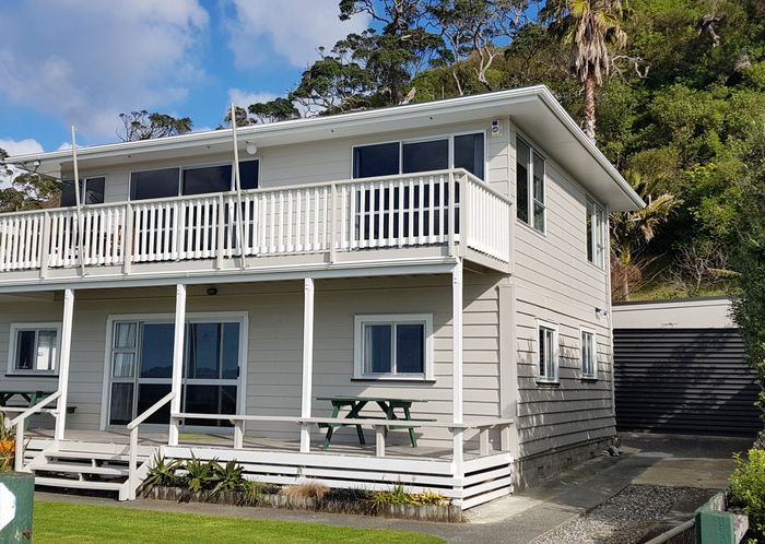  at 159 Oakura Road, Ōakura, Hikurangi