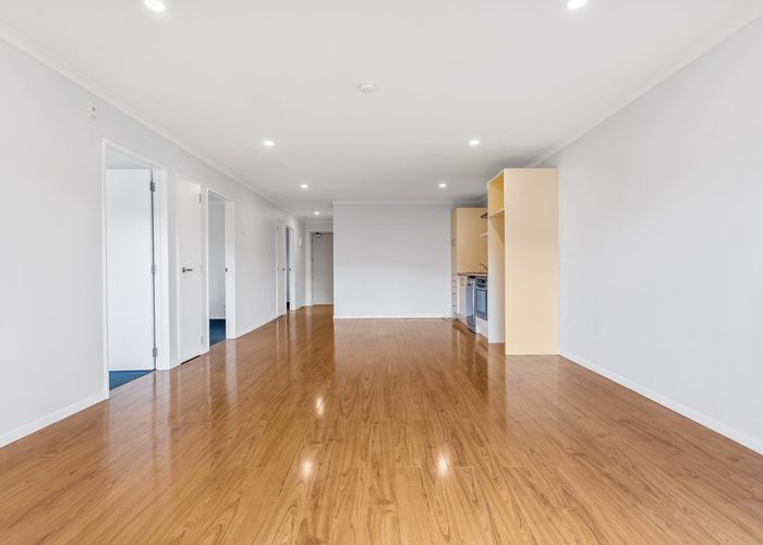  at 2B/47 Stanhope Road, Mount Wellington, Auckland
