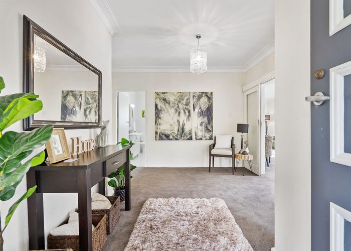  at 82 Chesham Lane, Papakura