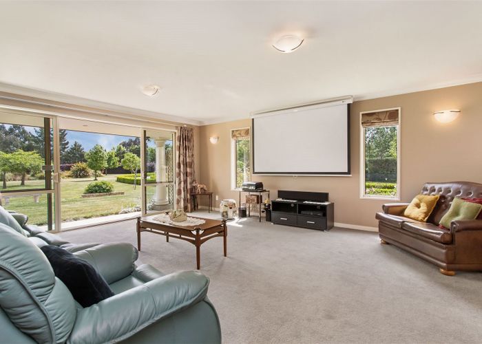  at 49 Roscrea Place, Swannanoa, Kaiapoi