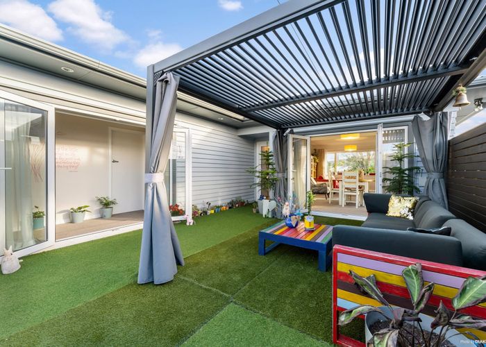  at 36 Savoy Road, Glen Eden, Auckland