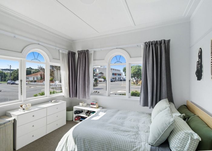  at 31 Beach Street, Saint Clair, Dunedin, Otago