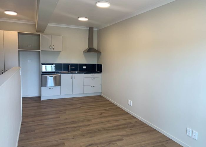  at 12 Mcphail Street, Birkdale, Auckland