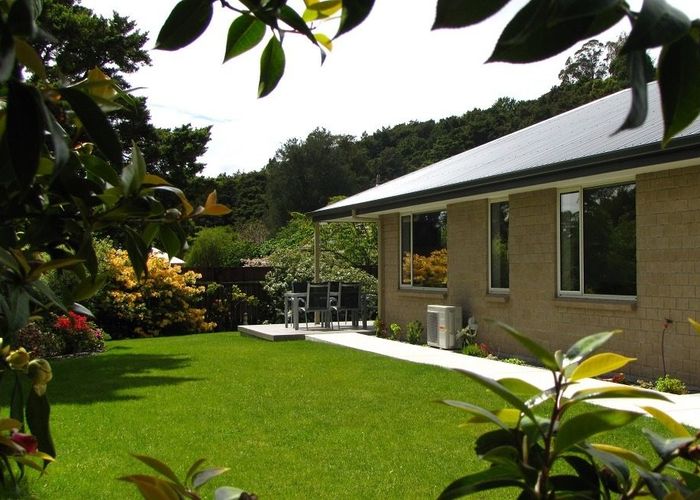  at 39B Eighty Eight Valley Road, Wakefield