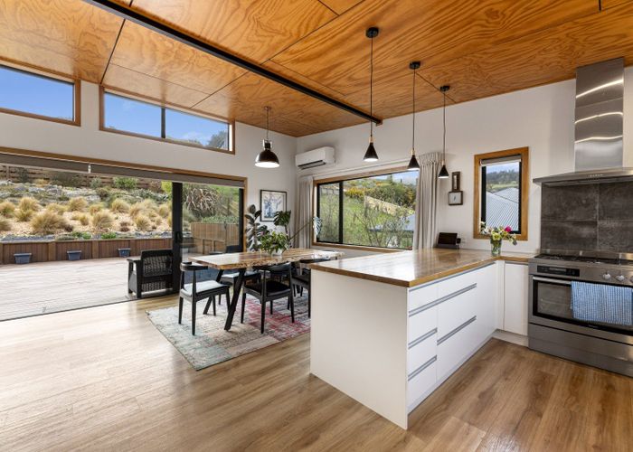  at 16 Glendermid Close, Sawyers Bay, Dunedin