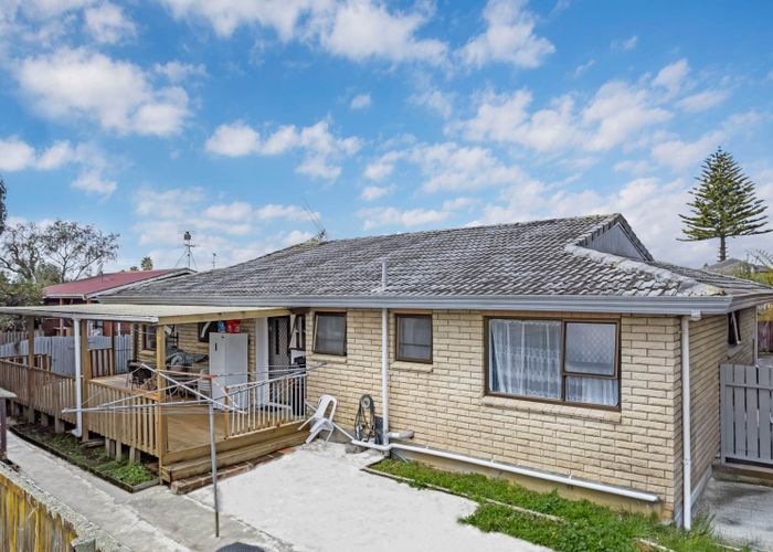  at 42C Hoteo Avenue, Papatoetoe, Manukau City, Auckland