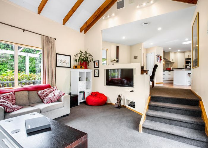  at 10 Tui Crescent, Waiatarua, Auckland