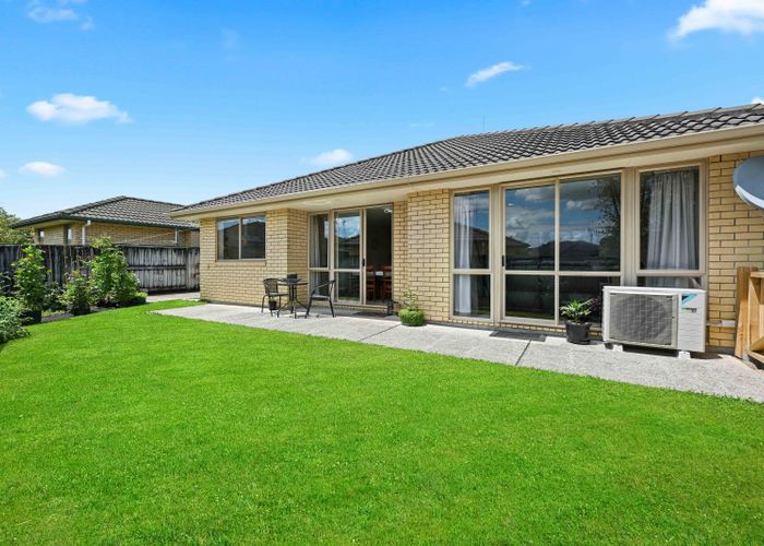  at 6 Locksley Lane, Hamilton East, Hamilton