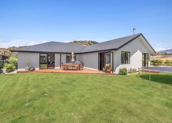  at 4 Rua Street, Albert Town, Wanaka, Otago