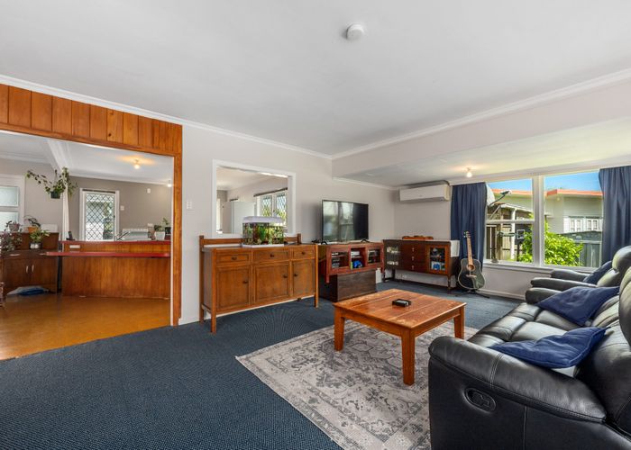  at 36 Parakai Avenue, Parakai, Helensville, Rodney, Auckland