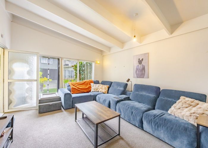  at 2/51A Avenue Road, Greenmeadows, Napier, Hawke's Bay