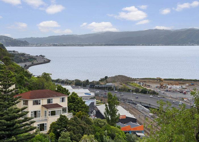  at 59 Sar Street, Wadestown, Wellington