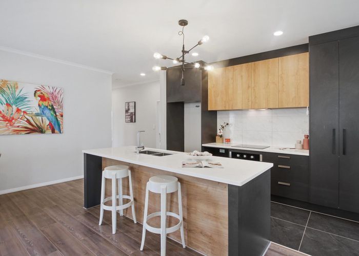 at 17B Orly Avenue, Mangere, Auckland
