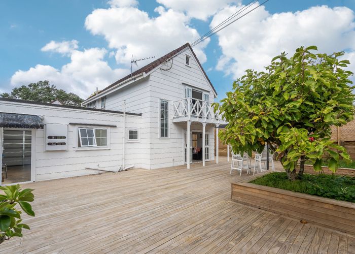  at 1/97 Wheturangi Road, Greenlane, Auckland