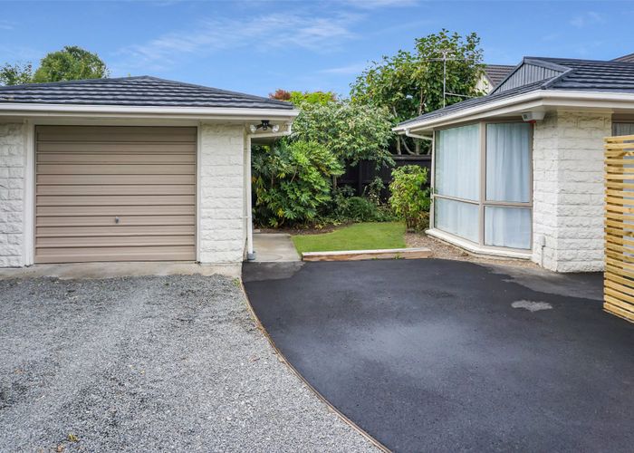  at 2b Chilcombe, Ilam, Christchurch City, Canterbury