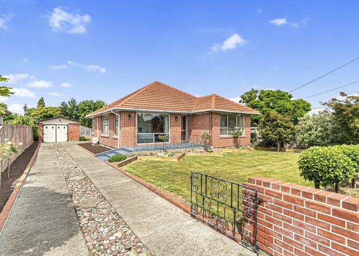  at 188 Avonhead Road, Avonhead, Christchurch