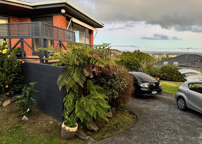  at 29 Hillcrest Grove, Hill Park, Manukau City, Auckland