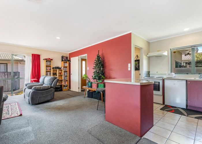  at 7A Patrice Place, Massey, Auckland