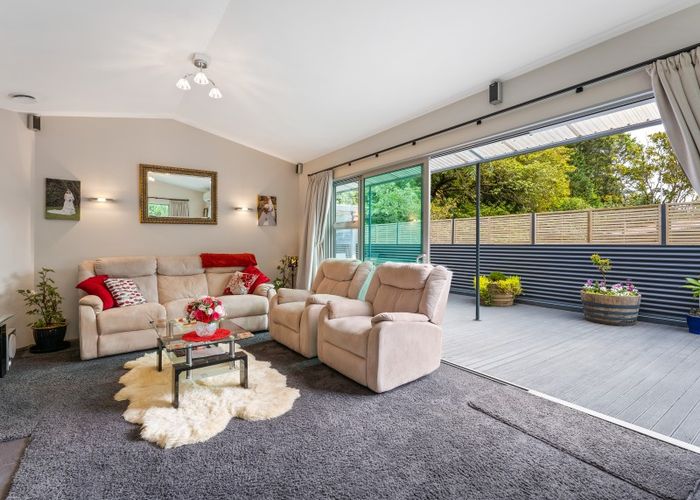 at 108 Pinehaven Road, Pinehaven, Upper Hutt