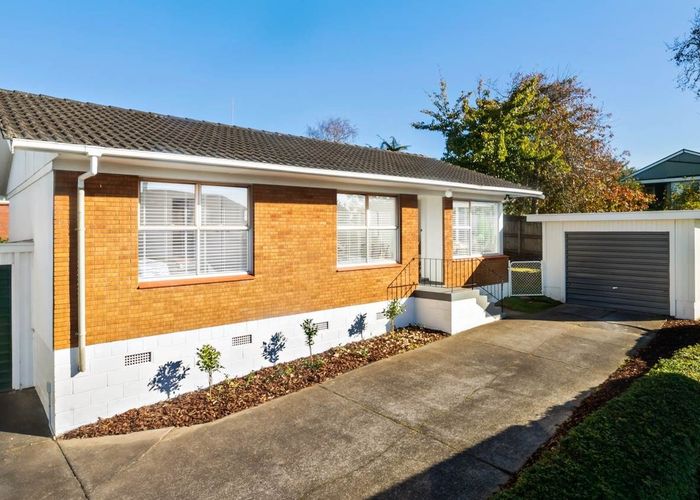  at 3/17 Owairaka Avenue, Owairaka, Auckland