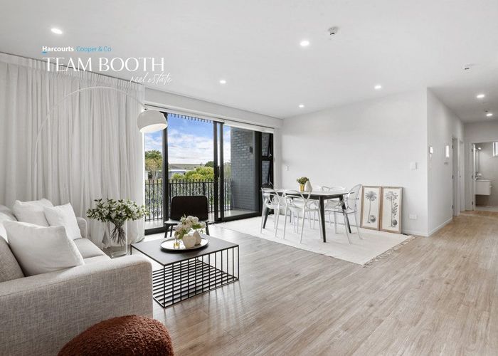  at 102/165 Lake Road, Northcote, North Shore City, Auckland