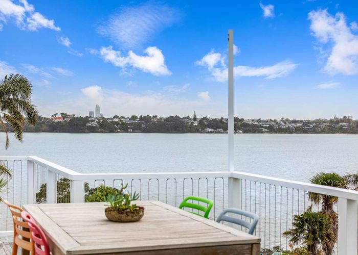  at 22 Stanley Point Road, Devonport, North Shore City, Auckland