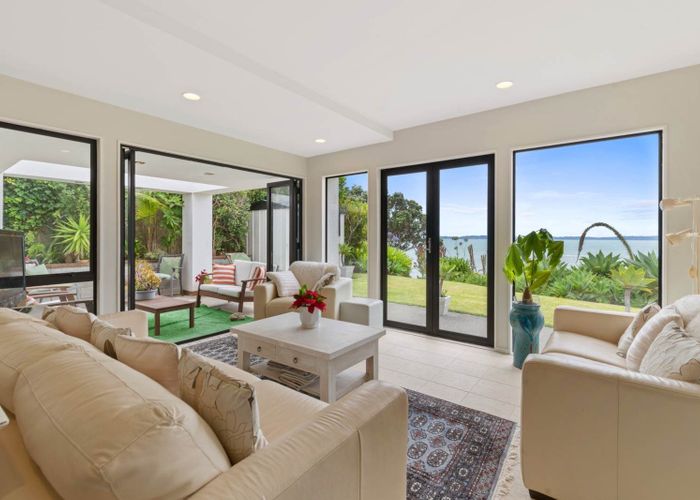  at 2/138 Clovelly Road, Bucklands Beach, Manukau City, Auckland