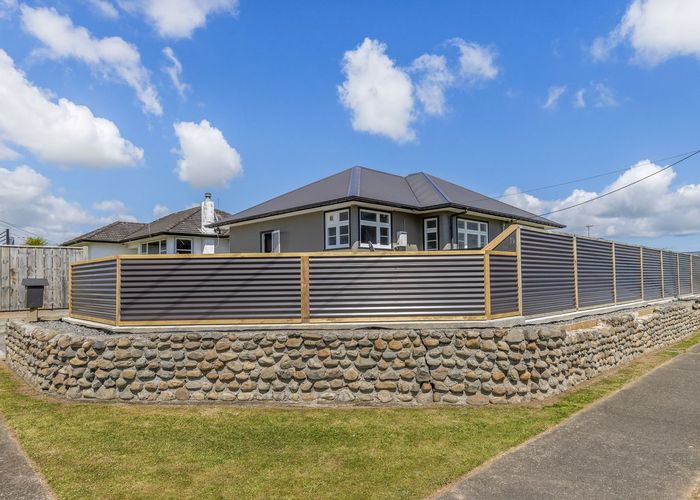  at 19 Bowen Street, Levin, Levin