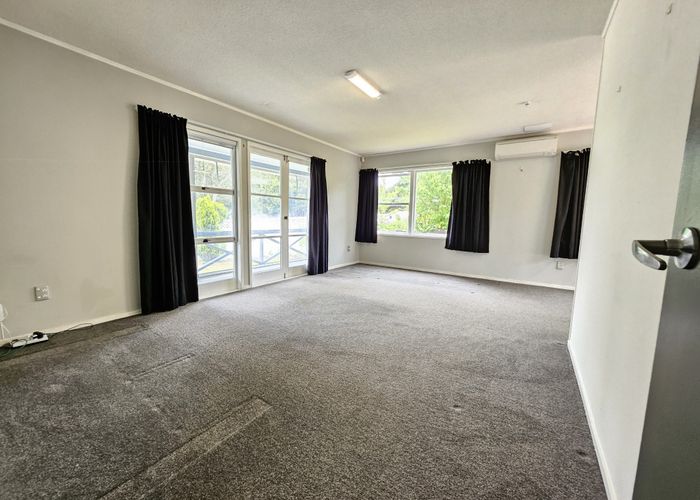  at 58 Lynn Road, Bayview, North Shore City, Auckland