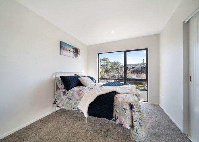  at 6/2A Mantra road, Massey, Waitakere City, Auckland