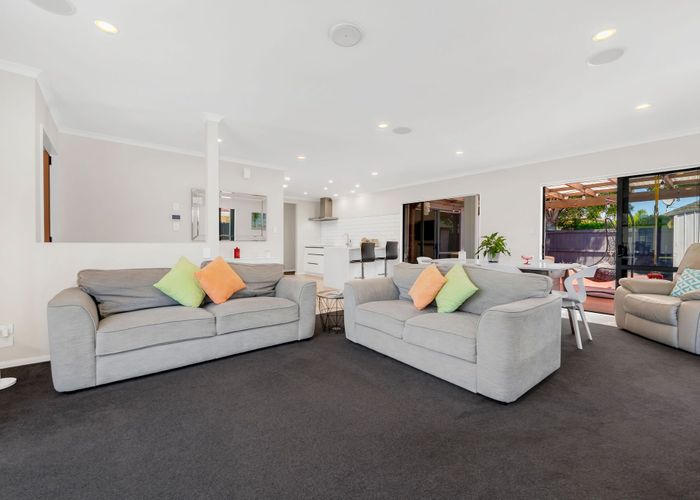  at 3 Glastry Close, Dannemora, Manukau City, Auckland