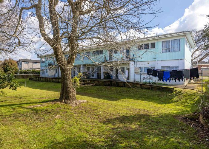  at 1 to 6/57A Wallace Road, Papatoetoe, Manukau City, Auckland