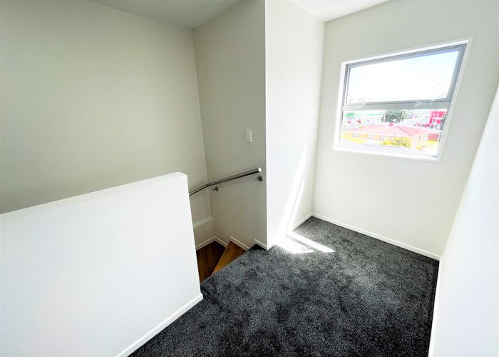  at 204/3 Beaumonts Way, Manurewa, Auckland