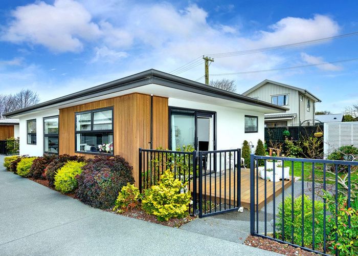  at 65b Aorangi Road, Bryndwr, Christchurch City, Canterbury