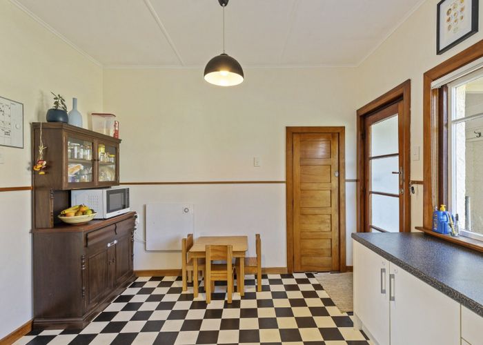  at 8 Lynmouth Heights, Lynmouth, New Plymouth, Taranaki