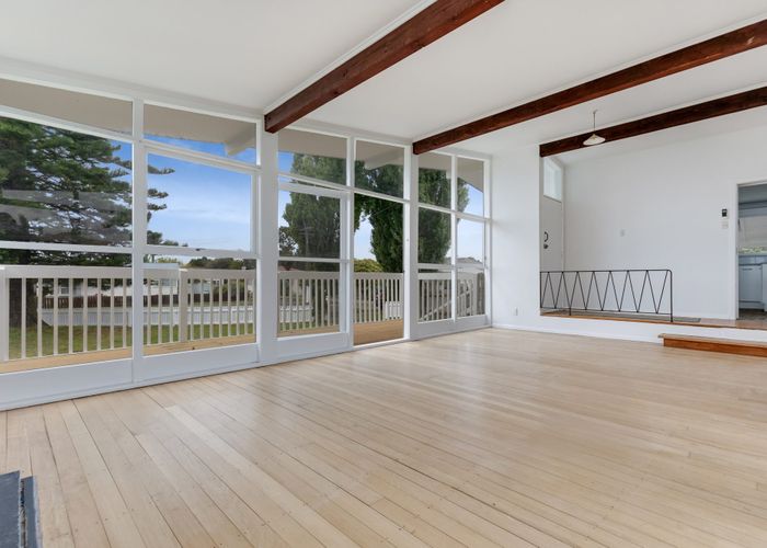 at 33 McBurney Place, Mangere East, Manukau City, Auckland