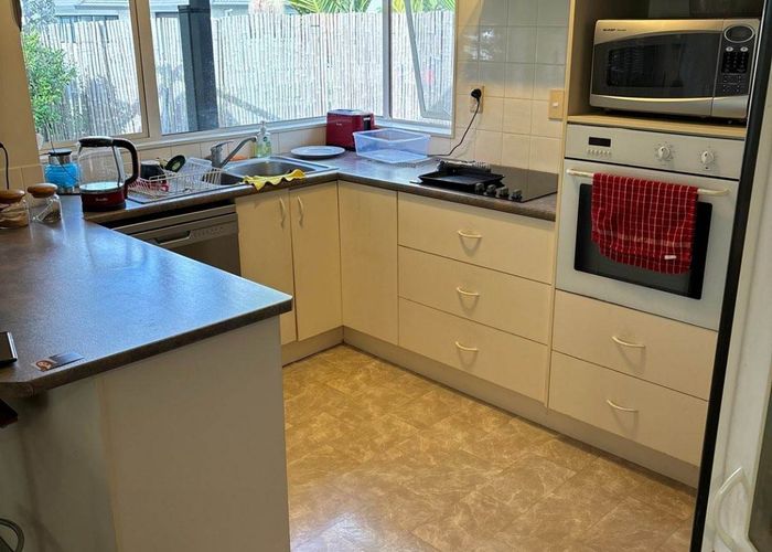  at 4 Chalmers Close, Orewa, Orewa