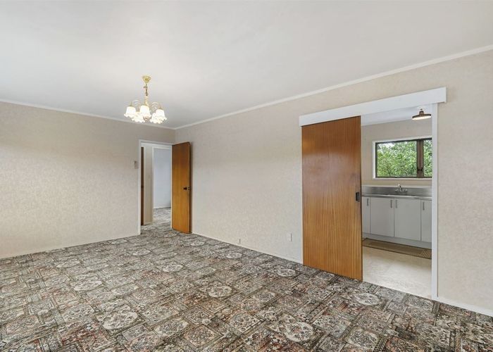  at 2/8 Duncan Avenue, Sandringham, Auckland
