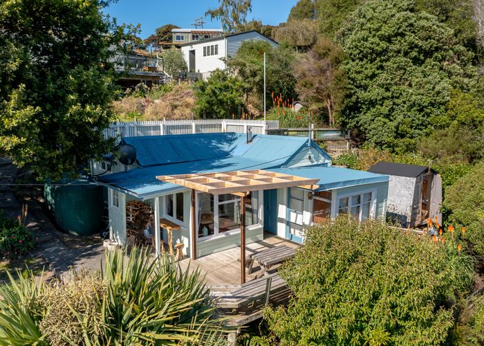  at 6 Ayton Street, Brighton