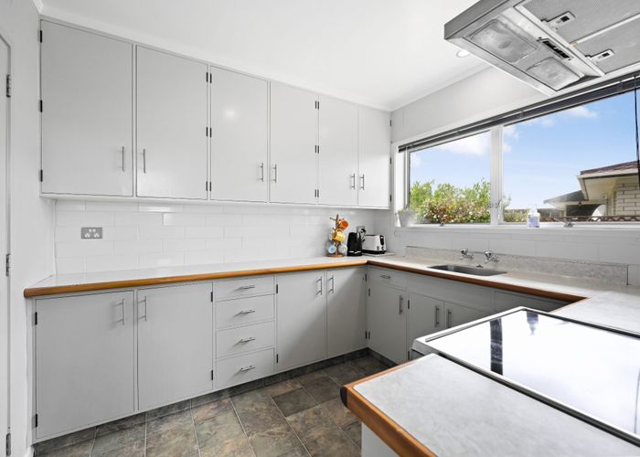 at 8 Newcastle Road, Dinsdale, Hamilton