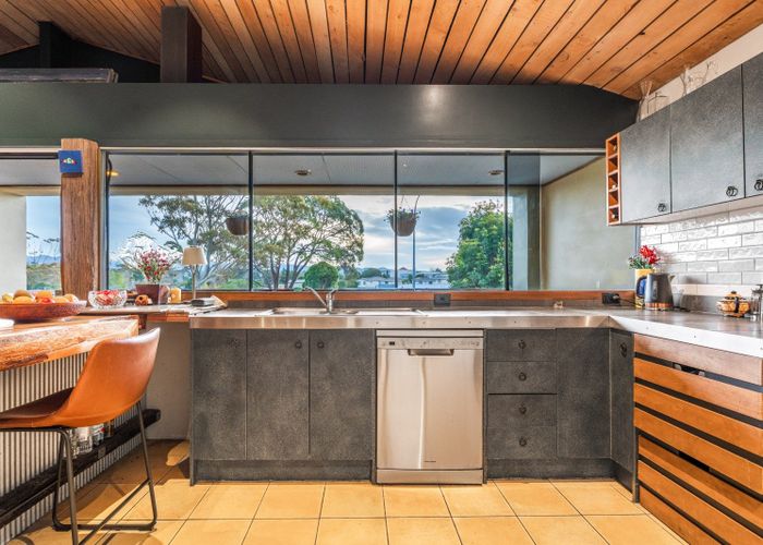  at 3/16 Captain Scott Road, Glen Eden, Waitakere City, Auckland