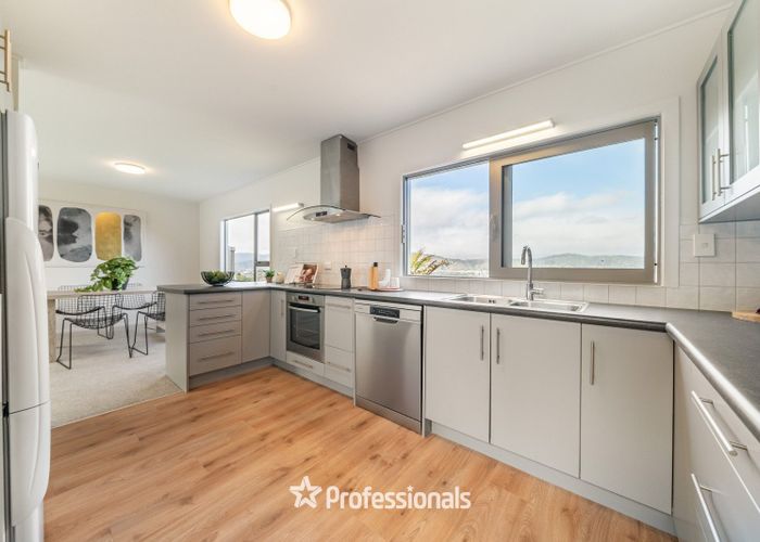  at 2 Stanhope Grove, Korokoro, Lower Hutt, Wellington