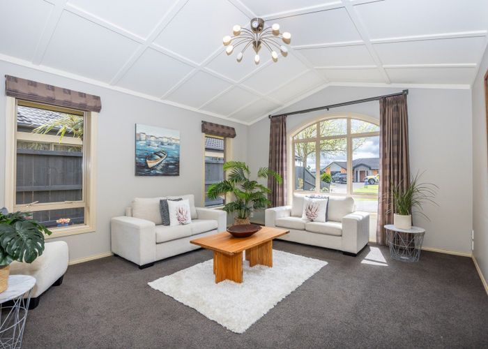  at 10 Cranmer Close, Rototuna North, Hamilton